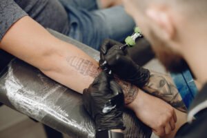 remover tatuagem para cobrir com outra