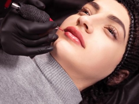 micropigmentação labial - Foto: Freepik