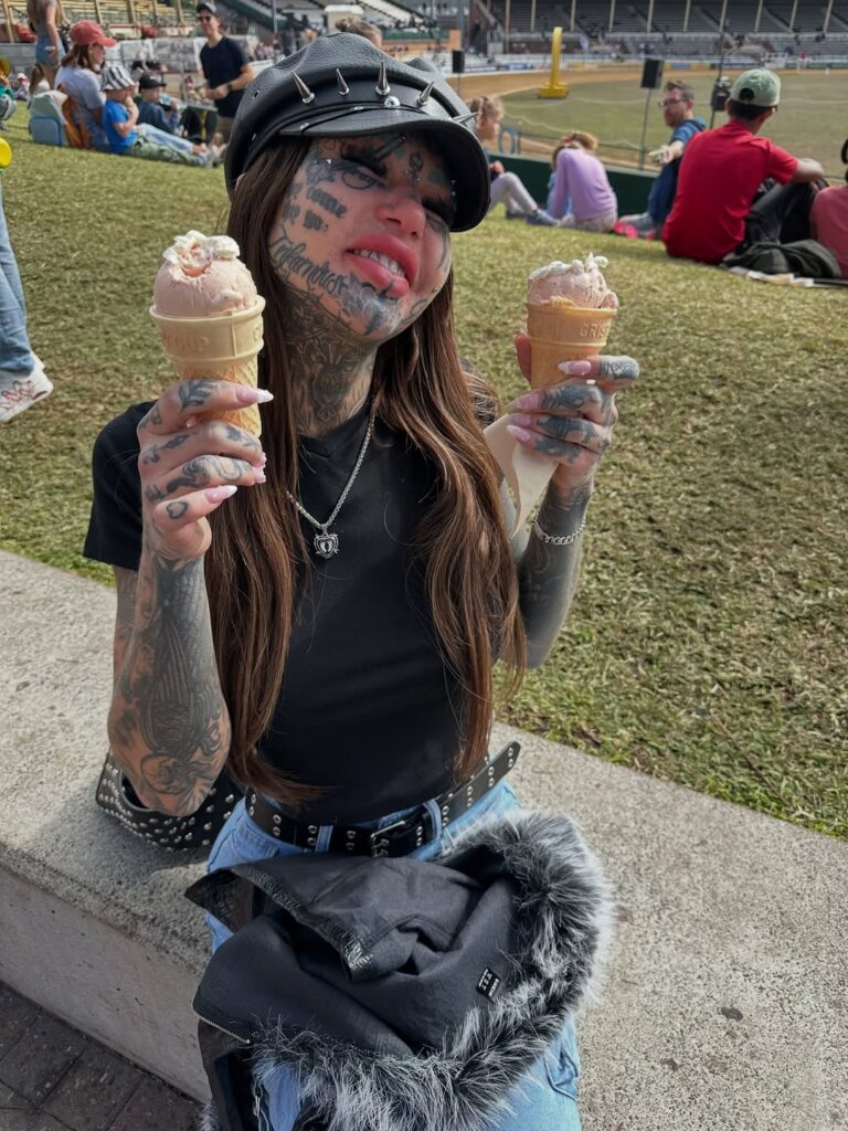 Amber Luke tatuagem01