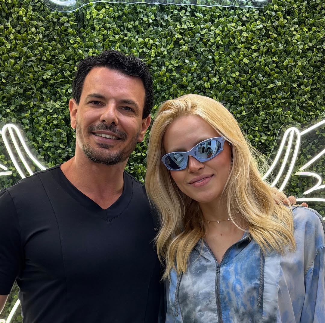 Influenciadora Cássia Lourenço