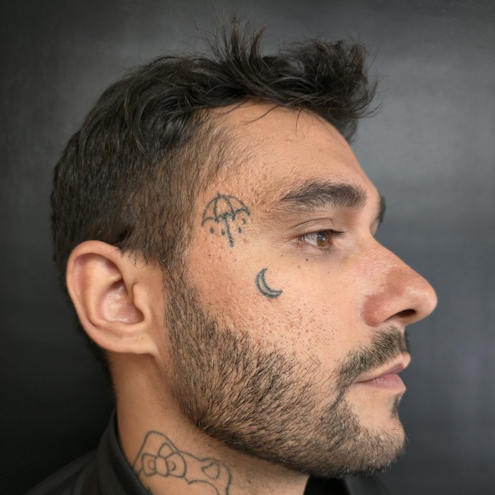 vaquinha-para-remocao-de-tatuagem-professores-se-mobilizam