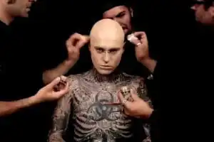 esconder uma tatuagem