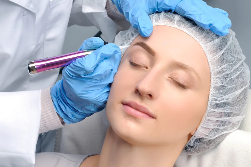 Microblading: Como é feito, cuidados e como remover técnica microblading sobrancelhas