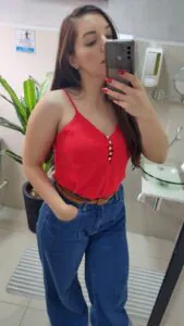 confira-como-foi-a-remocao-de-tatuagem-da-isabela-karasiak-04