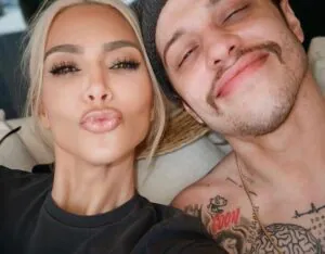Pete Davidson remoção de tatuagem 1