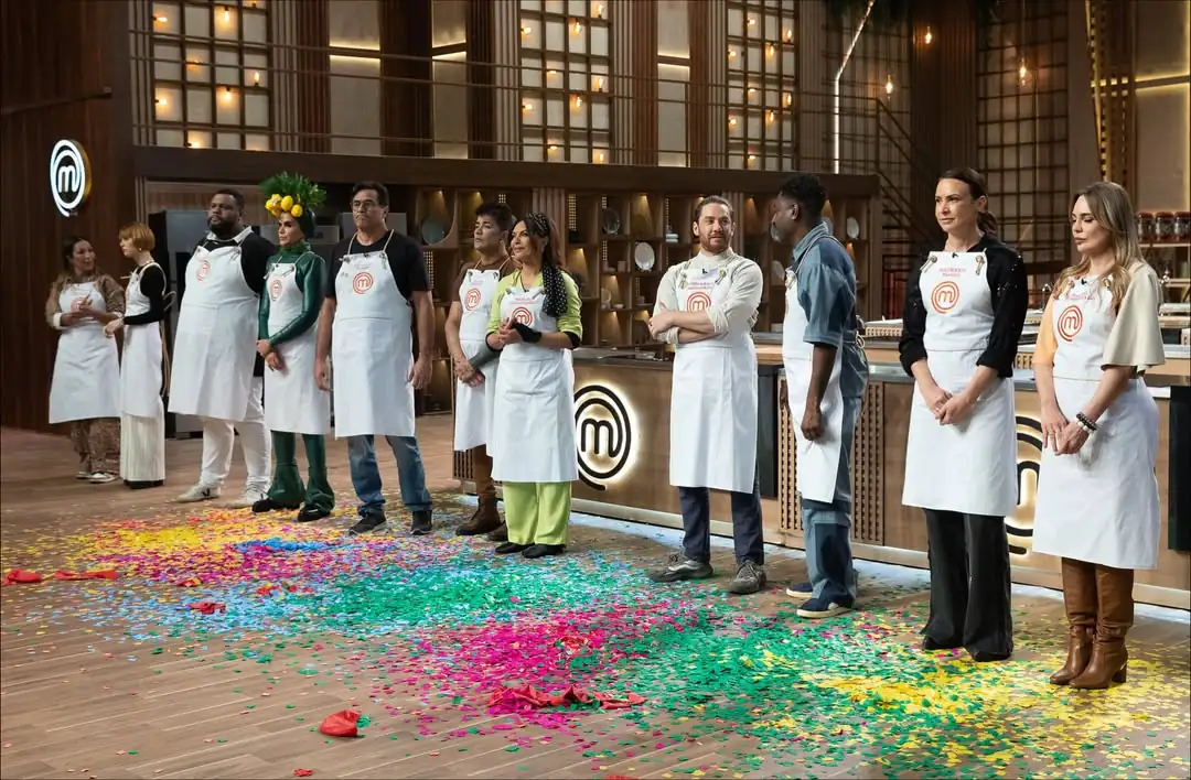 Participante MasterChef remoção de tatuagem