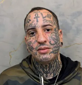 tatuagem-no-rosto-e-mais-dificil-de-remover-02
